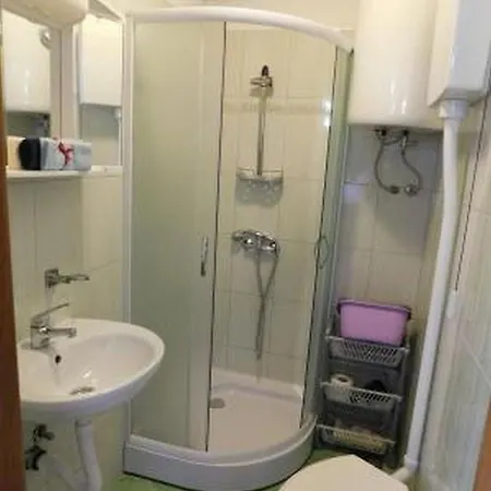 Bungalow For Rent 4 Person Privlaka (Zadar)